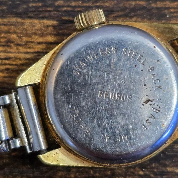 Benrus WORKING 17 Jewels Gold & Stainless Steel Women's Watch - Winder READ - Picture 5 of 6